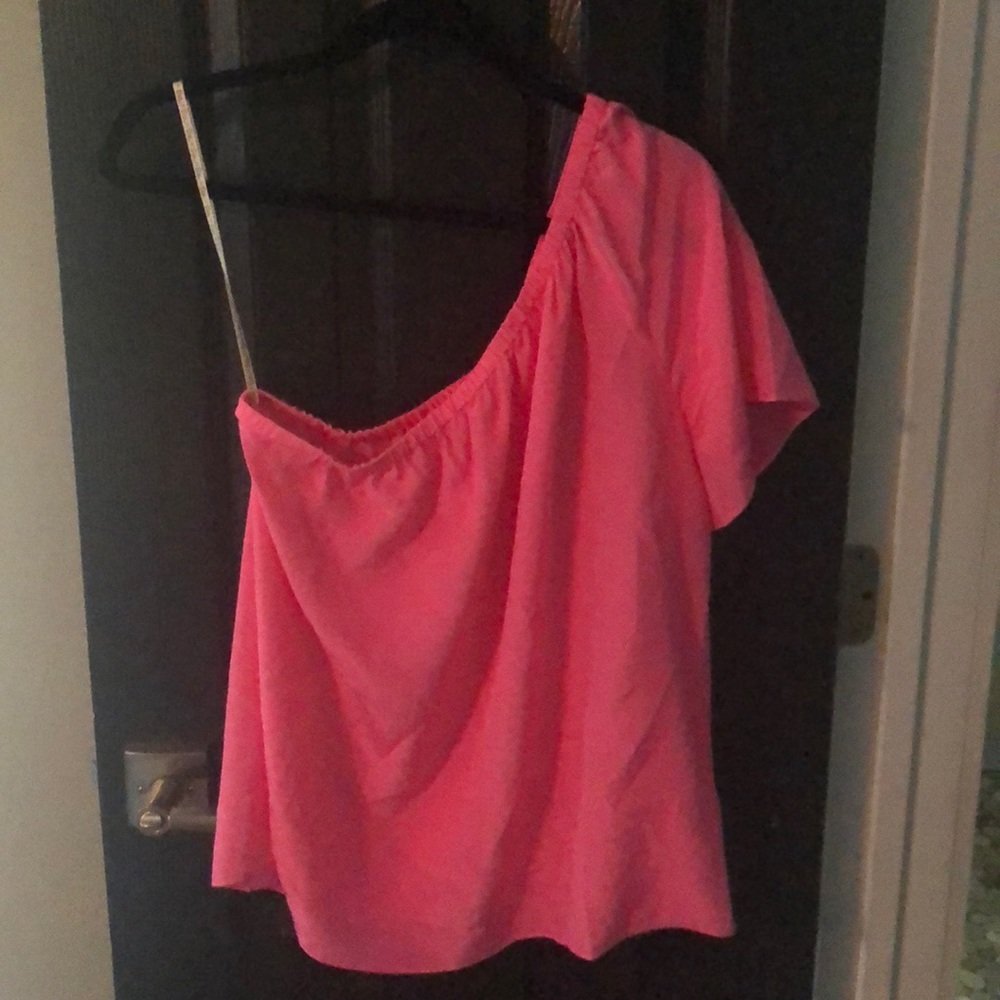 Lilly Pulitzer one armed silk shirt